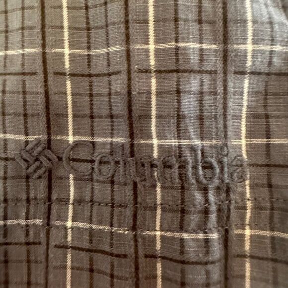 Columbia Men's Navy Blue Checkered Short Sleeve Button Down Casual Shirt XL - Picture 6 of 7